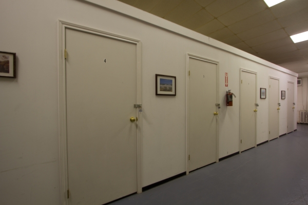 Facility photo: //images.sparefoot.com/medium/15743968eec1326162f.jpg