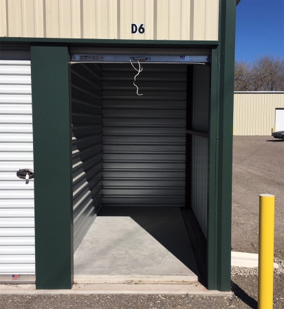 Facility photo: //images.sparefoot.com/medium/200015601191e18e951.jpg