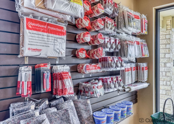 Facility photo: //images.sparefoot.com/medium/20942369033e048f962.jpg