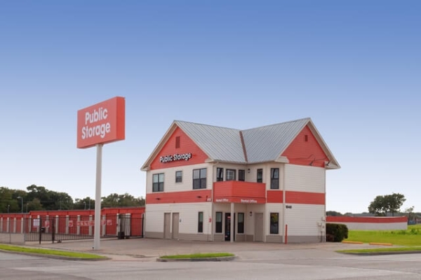 Facility photo: //images.sparefoot.com/medium/2134616902126c0479d.jpg