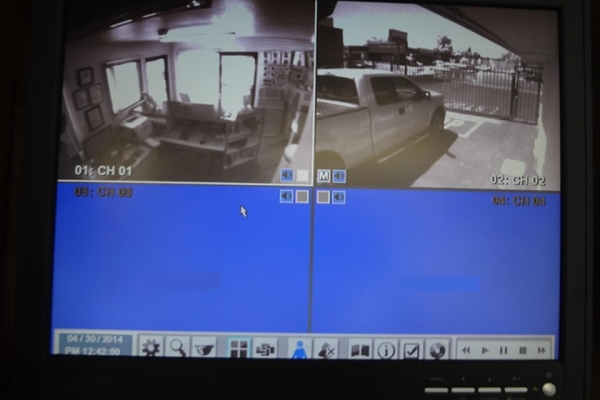 Facility photo: //images.sparefoot.com/medium/2161126904b753438f7.jpg