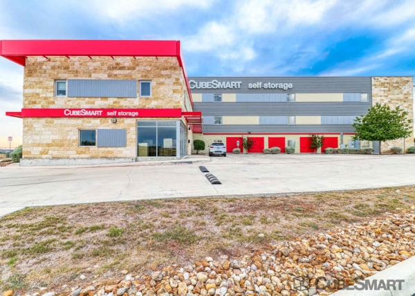 Facility photo: //images.sparefoot.com/medium/2163666890755fe1665.jpg