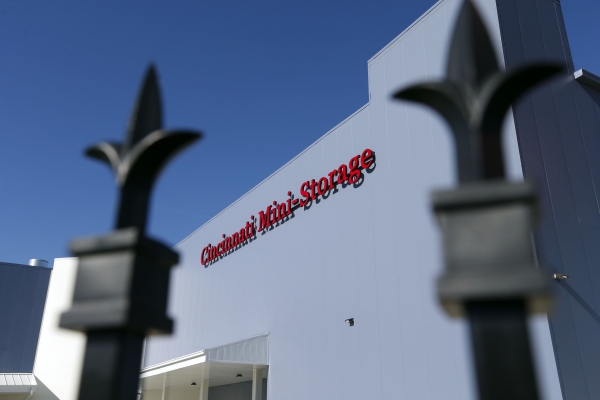 Facility photo: //images.sparefoot.com/medium/219298602affd4aed3c.jpg