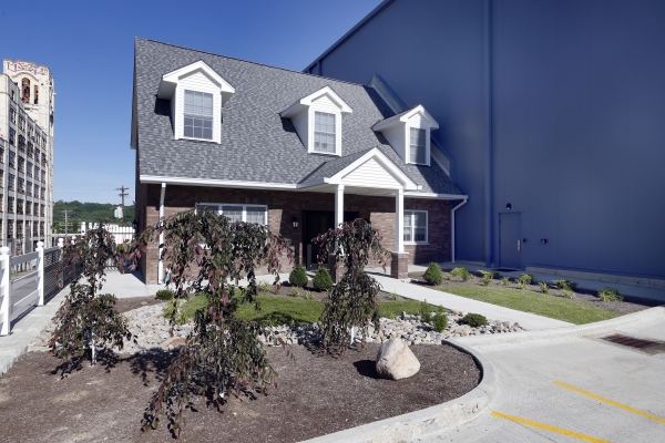 Facility photo: //images.sparefoot.com/medium/219298602affdf0f9b7.jpg