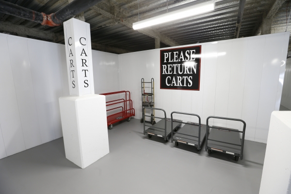 Facility photo: //images.sparefoot.com/medium/219298602affe9cd1d0.jpg