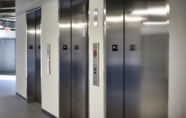 Facility photo: //images.sparefoot.com/medium/219298602b039134089.jpg