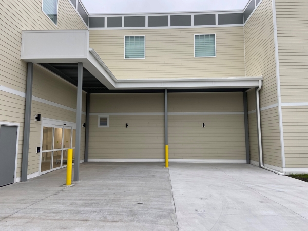 Facility photo: //images.sparefoot.com/medium/22154568d687e690c6a.jpg