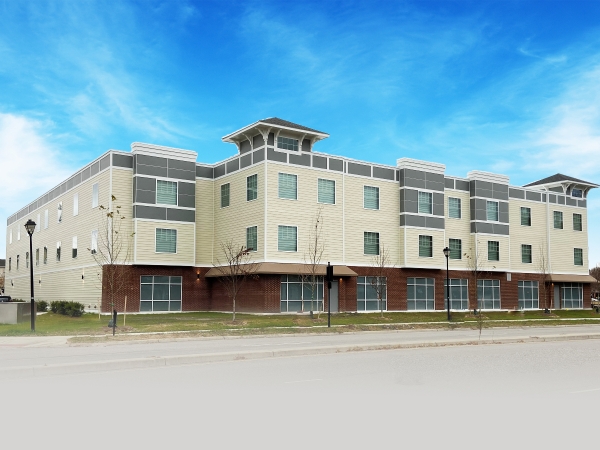 Facility photo: //images.sparefoot.com/medium/22154568d688f54b927.jpg