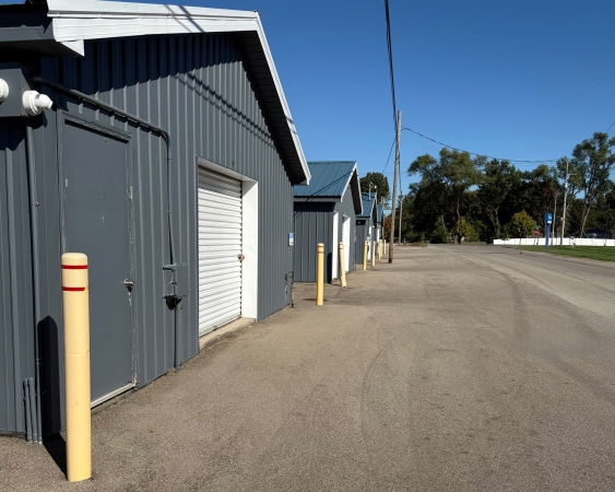 Facility photo: //images.sparefoot.com/medium/22675168e6b9d3f2c59.jpg