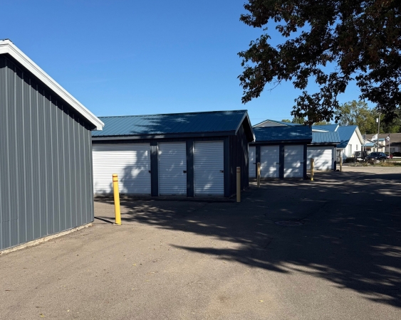 Facility photo: //images.sparefoot.com/medium/22675168e6b9d551986.jpg