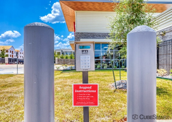 Facility photo: //images.sparefoot.com/medium/2273756901ecc515b40.jpg