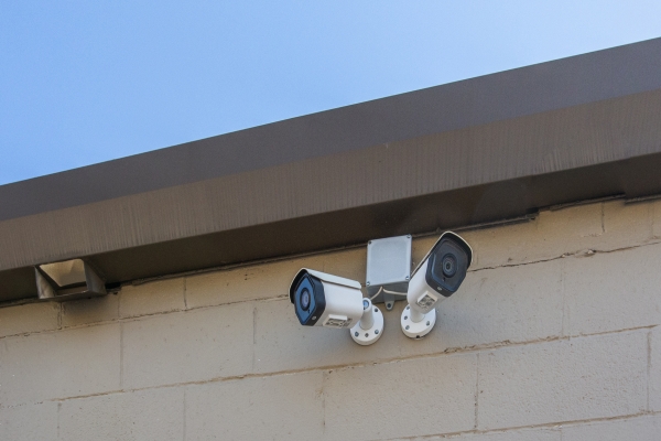 Facility photo: //images.sparefoot.com/medium/23611768c08538c2be0.jpg