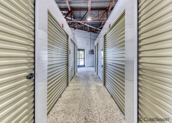 Facility photo: //images.sparefoot.com/medium/2366436901f76020b73.jpg