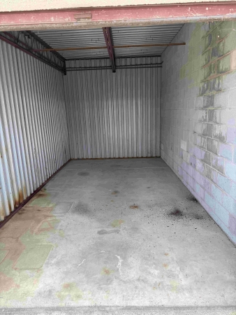 Facility photo: //images.sparefoot.com/medium/23693268b74fa916042.jpg