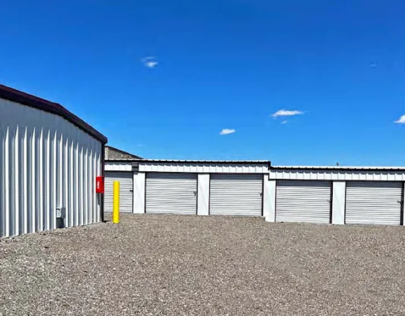 Facility photo: //images.sparefoot.com/medium/23796068e7f38926cf6.png