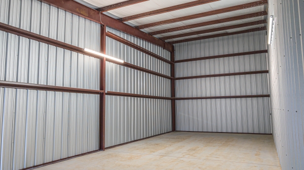 Facility photo: //images.sparefoot.com/medium/239892688d2624b9050.jpg