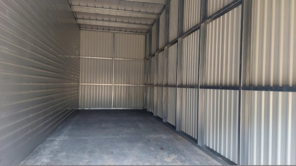 Facility photo: //images.sparefoot.com/medium/24147568d455564ee1a.jpg