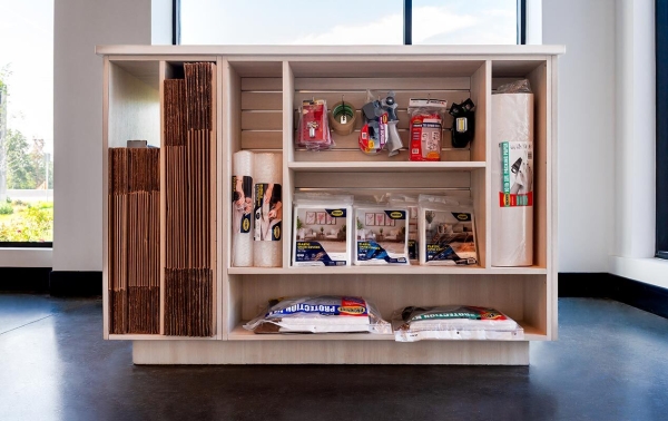 Facility photo: //images.sparefoot.com/medium/24165168ed726943d42.jpg