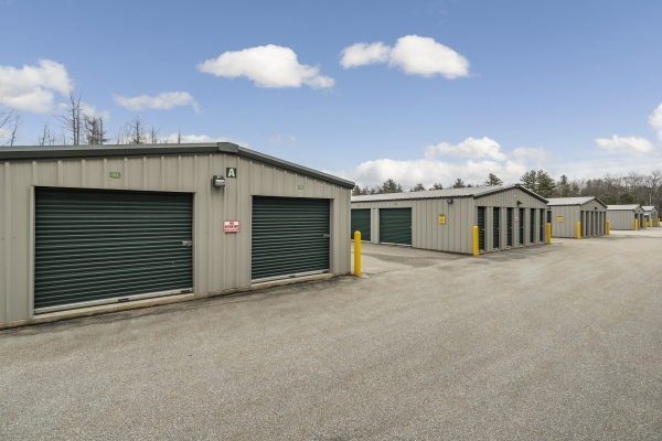 Facility photo: //images.sparefoot.com/medium/24192068eecc75a399e.jpg