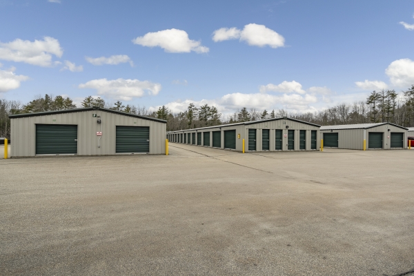 Facility photo: //images.sparefoot.com/medium/24192068eecd0d0e08c.jpg