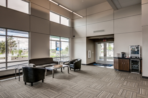 Facility photo: //images.sparefoot.com/medium/24281968ff7fbe93d1e.jpg