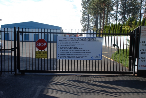 Facility photo: //images.sparefoot.com/medium/24282268ff81b2da058.jpg