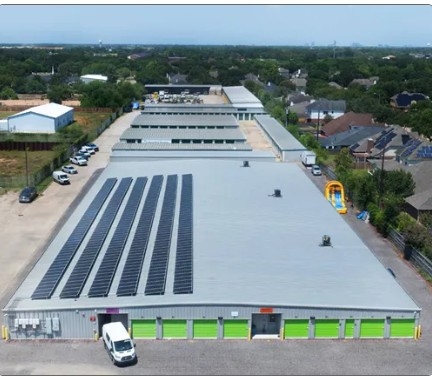 Facility photo: //images.sparefoot.com/medium/24282468ff92ca2f84e.jpg