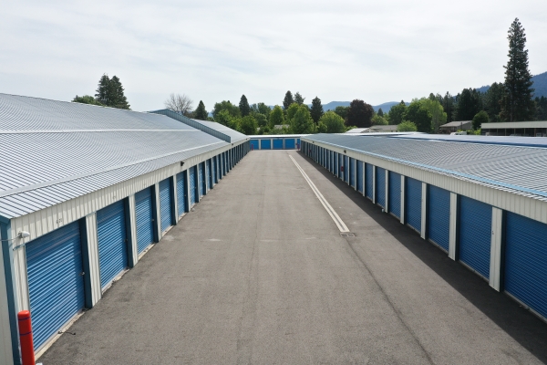 Facility photo: //images.sparefoot.com/medium/24282868ffc34ce9b60.jpg