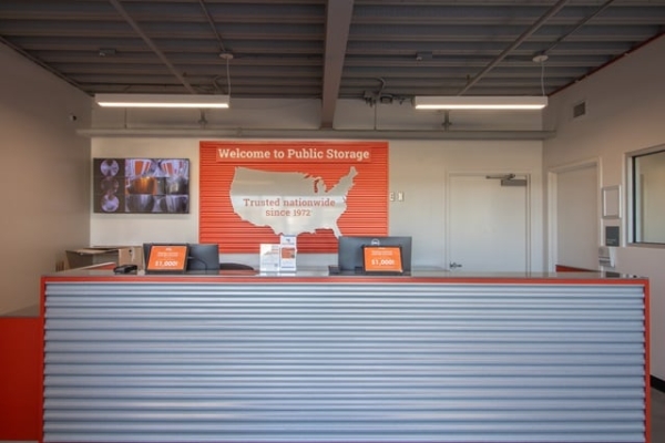 Facility photo: //images.sparefoot.com/medium/2433776a0c66ea1dcc5.jpg