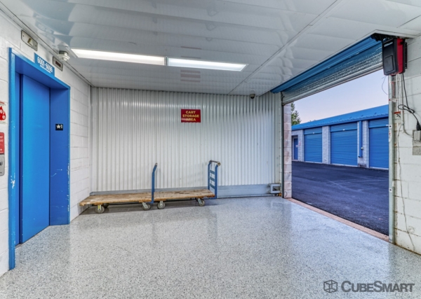 Facility photo: //images.sparefoot.com/medium/6396968e7958b55be0.jpg