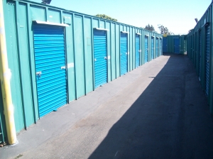19th Avenue Self Storage - Photo 4