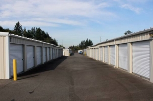 Stor-Eze Heated Self Storage Picture of Stor-Eze Heated Self Storage