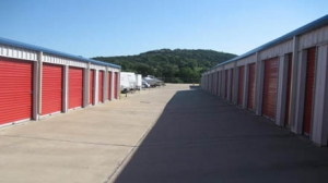AAA Storage Beecave - Photo 3