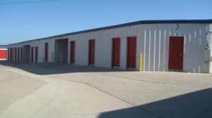 AAA Storage Beecave - Photo 4