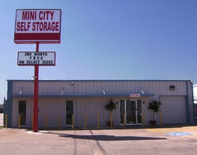 Mini City Self Storage - Photo 1
