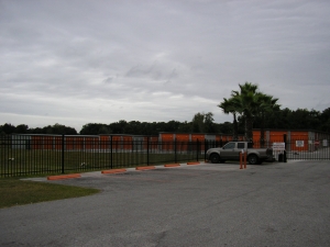 Neighborhood Storage - 2930 SE 58th Avenue - Photo 3