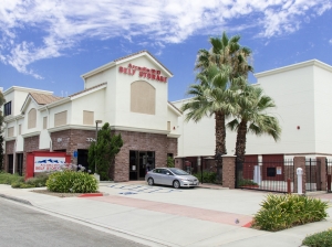 Arcadia 210 Self Storage