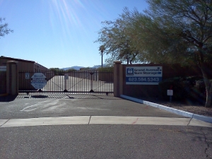 Grand Avenue Sure Storage USA - Photo 3