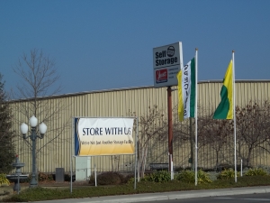 Lock & Leave Self Storage - Reedley - Photo 1