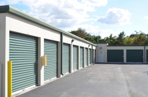 College Park Storage Center - Photo 4