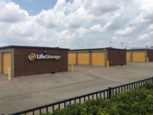 Life Storage - Plano - Plano Parkway Picture of Life Storage - Plano - Plano Parkway