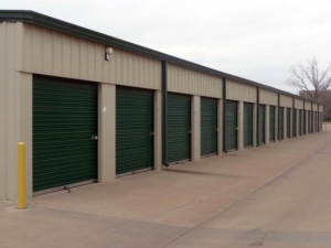 Armored Storage - Photo 2