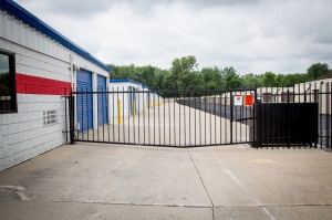 National Storage Centers - Westland on Newburgh Road Picture of National Storage Centers - Westland on Newburgh Road