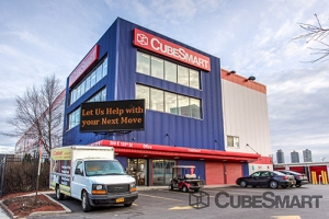 CubeSmart Self Storage - Bronx - 200 E 135th St