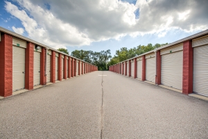 Simply - Dearborn Heights - Ann Arbor Trail Picture of Simply - Dearborn Heights - Ann Arbor Trail