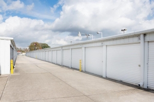 Baton Rouge Mini Storage # 2 - Greenwell Springs Picture of Baton Rouge Mini Storage # 2 - Greenwell Springs