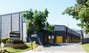 Storage Direct - Corona