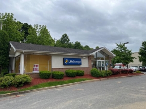 Life Storage - Jamesburg