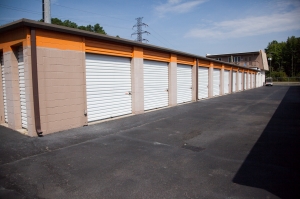 Birdneck Self Storage