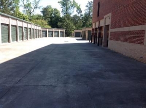 Life Storage - Houston - West Lake Houston Parkway Picture of Life Storage - Houston - West Lake Houston Parkway